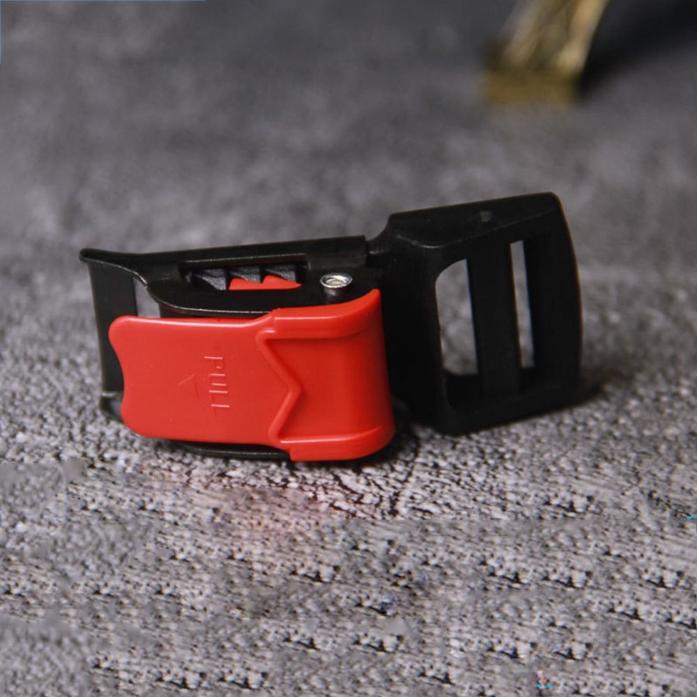 Plastic motorhelm slotgesp Ver - Quick Release Buckle Motorcycle Helmet recensie en prijs